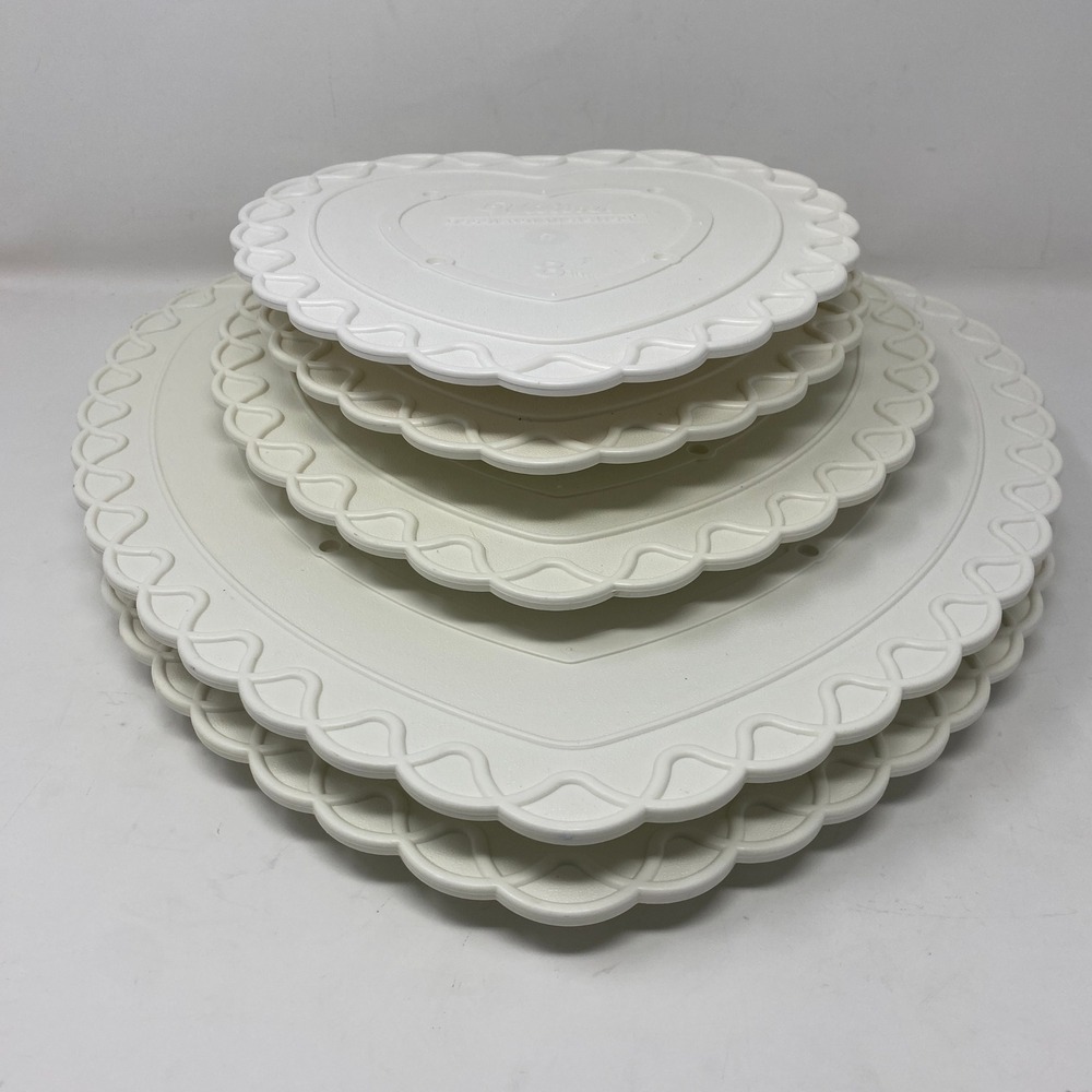 5 Wilton 14", 10", 8" Heart Cake Separator Plates Scalloped Decorator Preferred